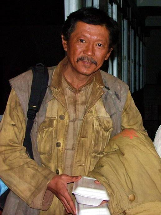 《团长》播出13年，演员现状差距大，有人“翻车”，有人整容退圈