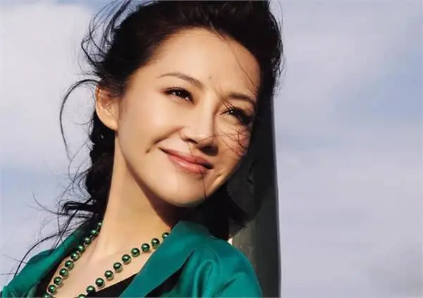 “京圈公主”许晴，一直都是“风韵犹存”，集万千宠爱于一身