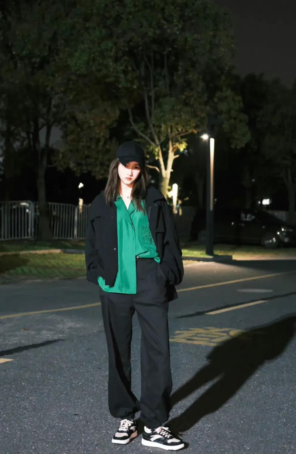 关晓彤近期穿搭