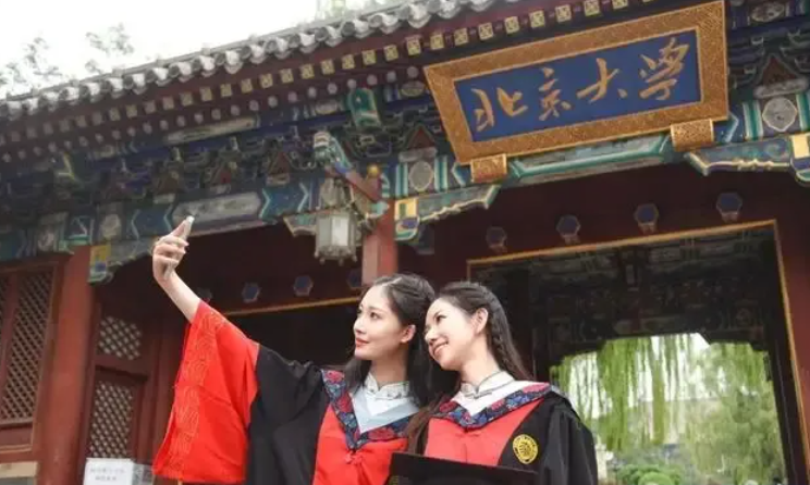 考研党们注意了，这些985大学不再提供宿舍，学生又多了一笔开支