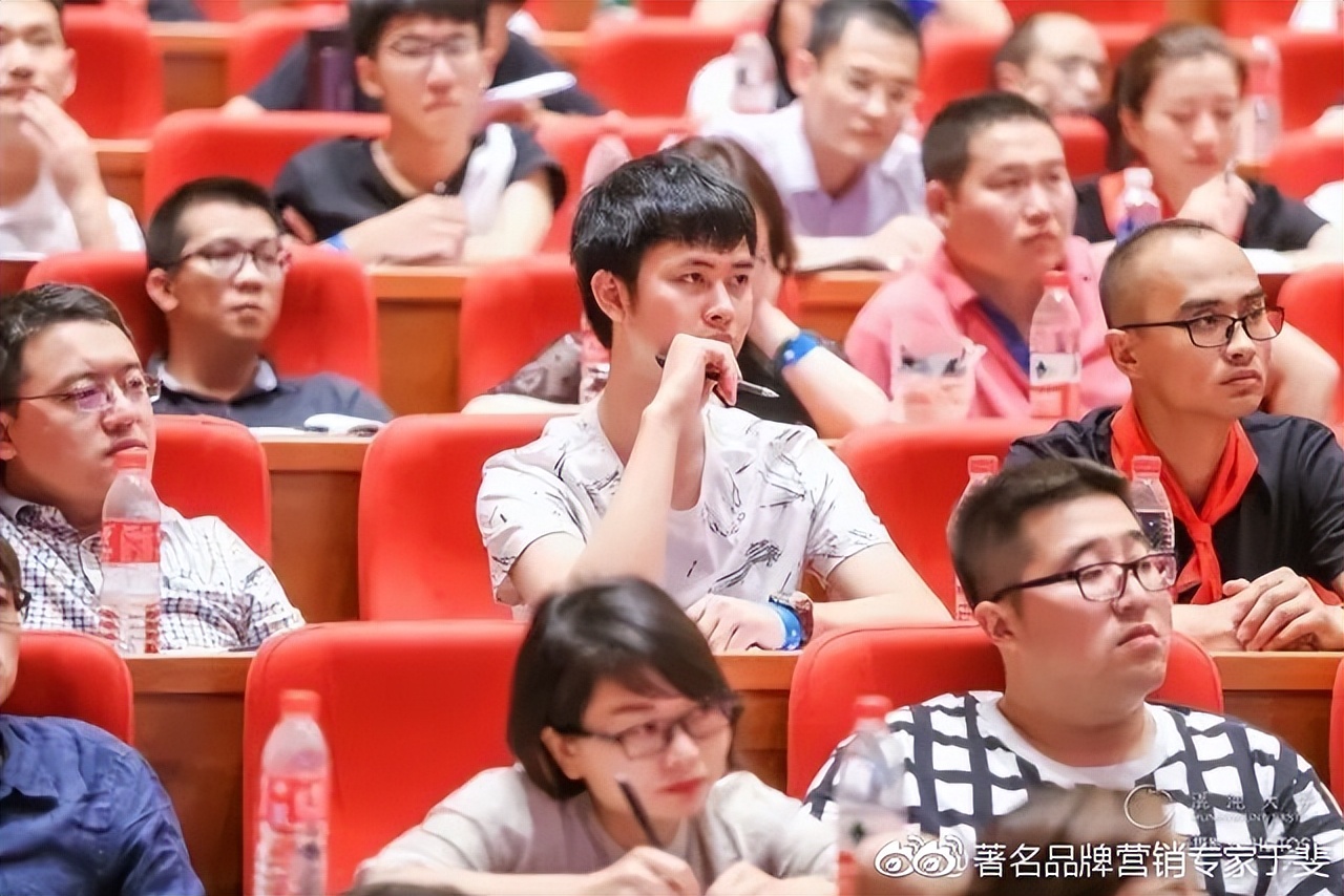 于斐老师谈：创业者如何从0到1，熬过最艰难的日子？