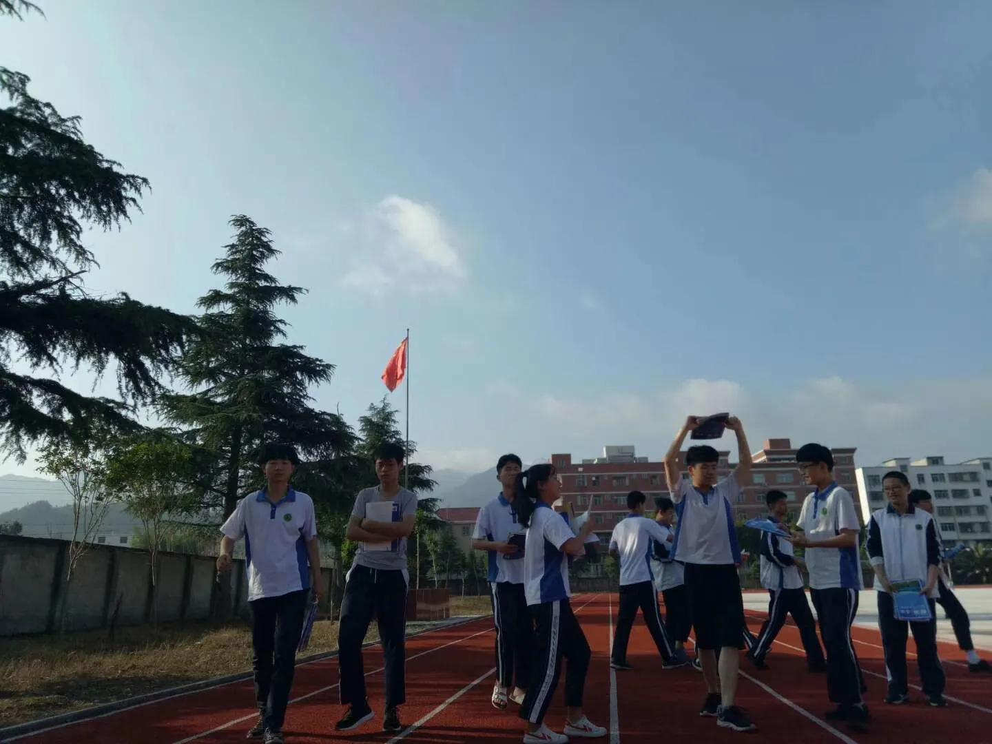 风、雨、阳光职称路 一路雨来一路歌(三)