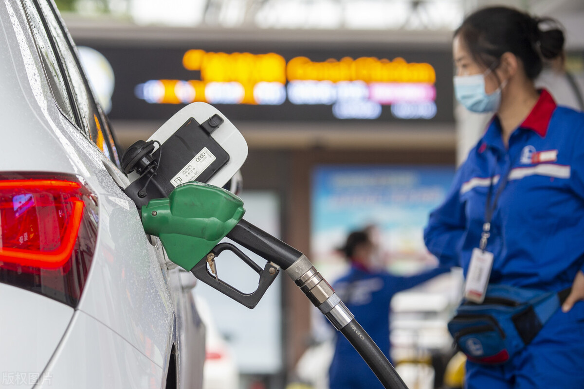 今日上涨油价已更新，2022年2月18日最新92、95汽油，柴油价格