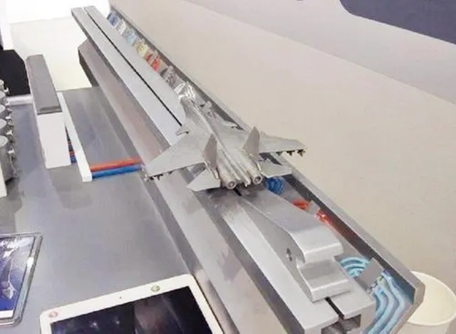 �й������Һ�ĸ������������ؼ��Ĳ��Ƕ�λ�����ǵ�ŵ�����