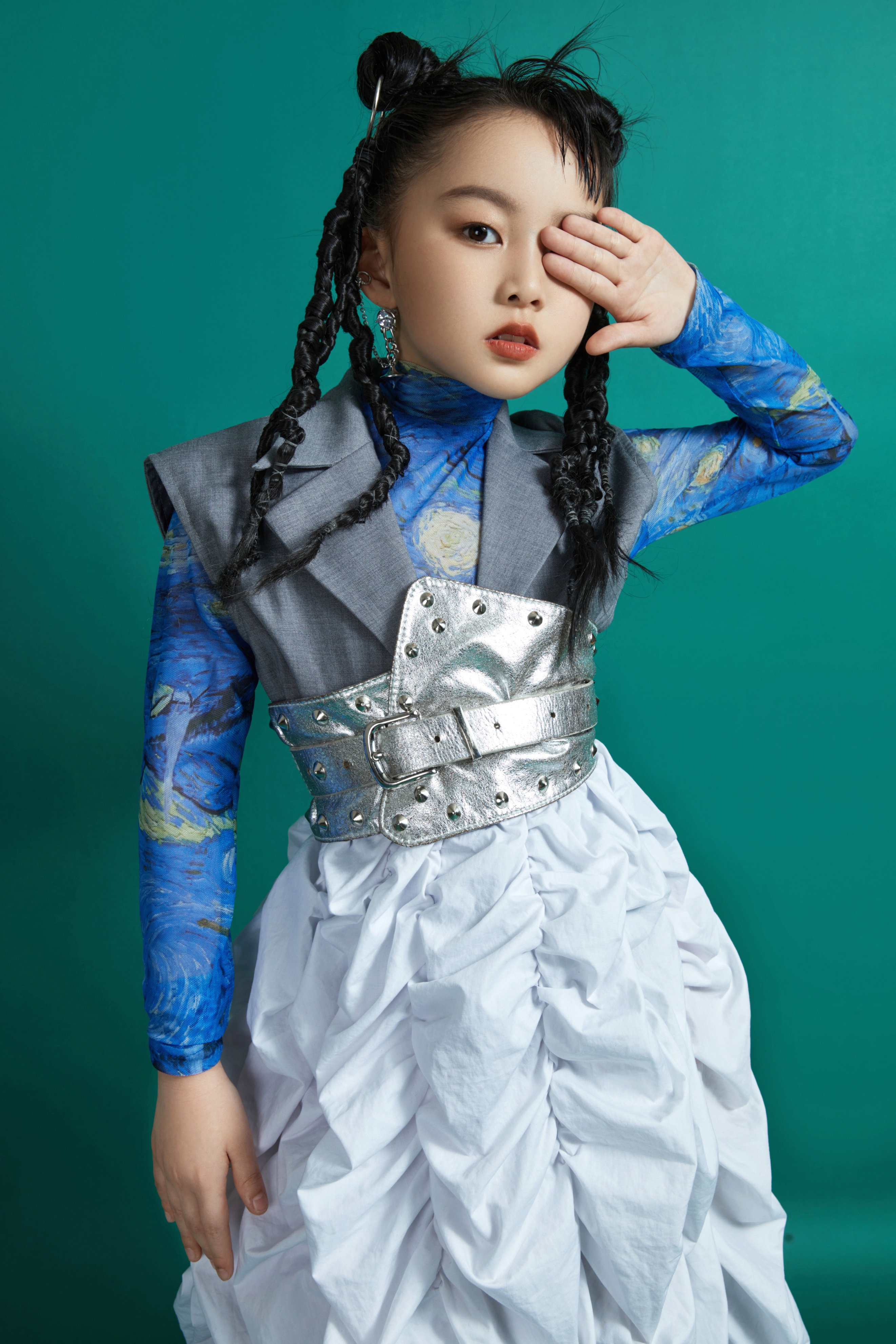 吟唱歌手陈可欣《女儿吟》全球发行 空灵的嗓音直击心灵深处