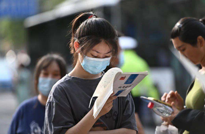 2022高考有新规，不符合条件的学生将无缘高考，学生要提前自查