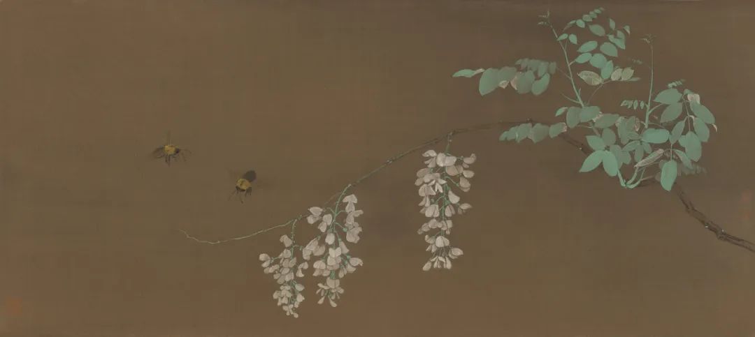 款款翩翩，不疑春深画中