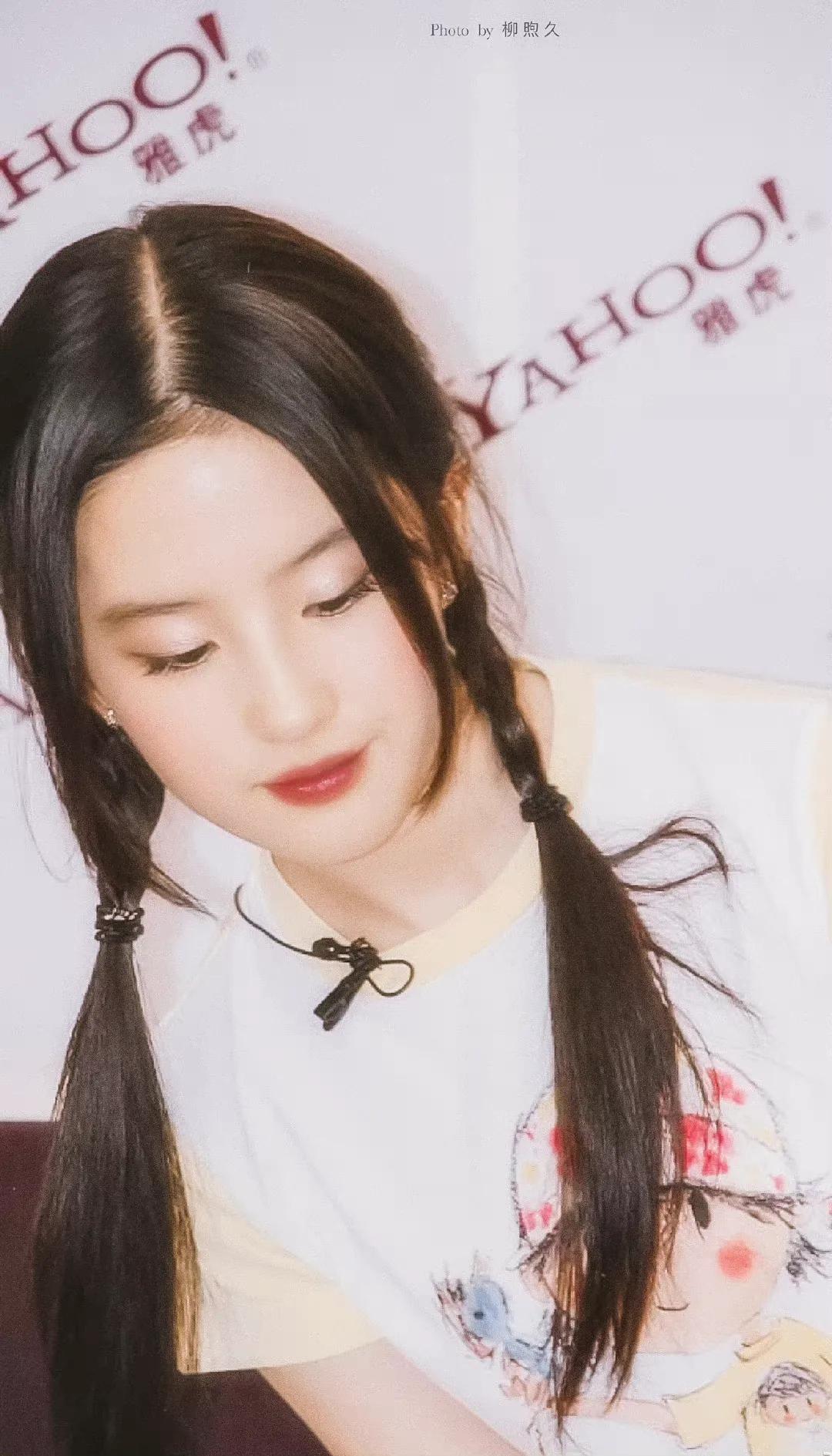 「刘亦菲旧图」少女时代的她，可爱双马尾，美得让人心悸