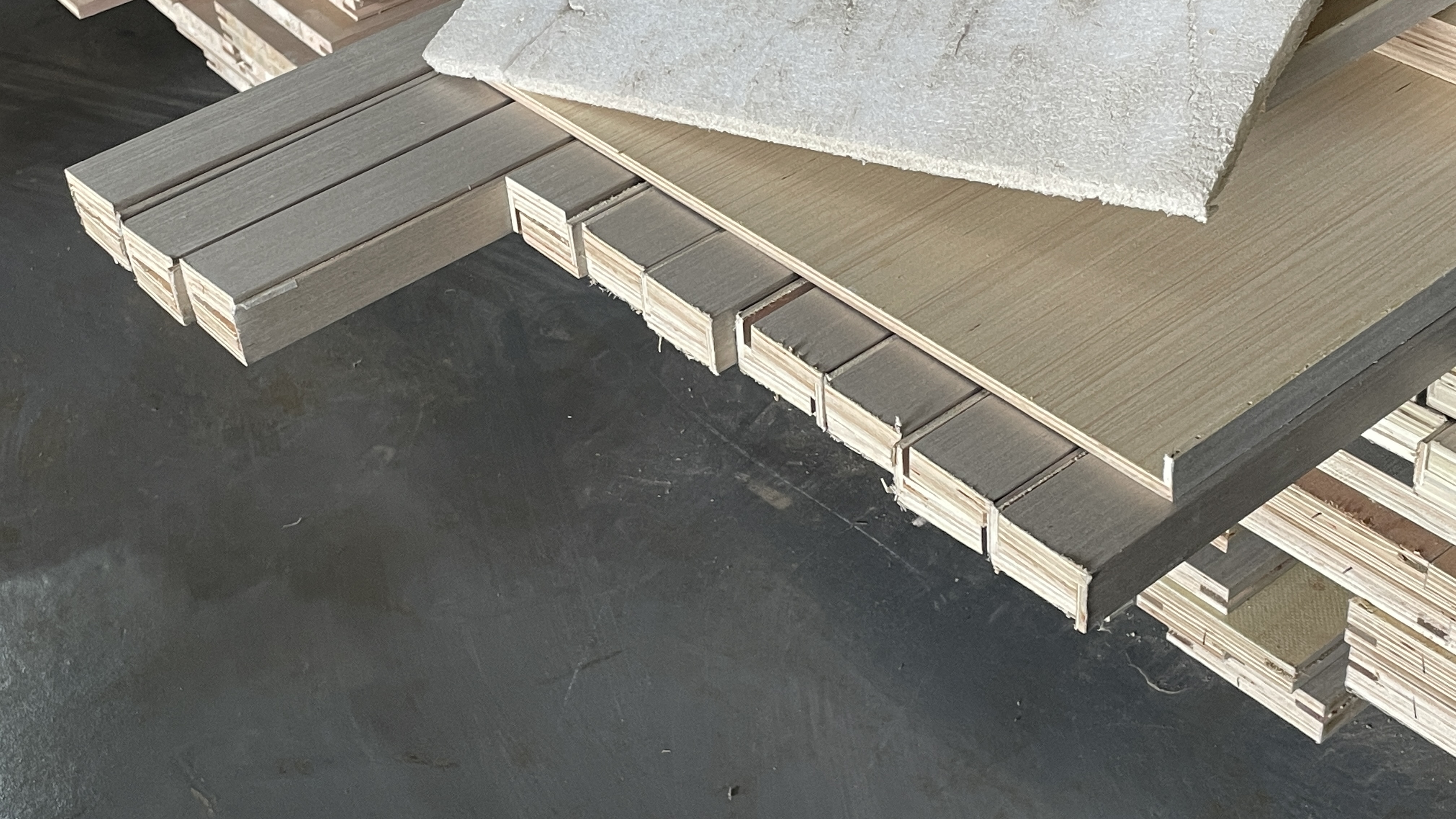 想要圆桌却收到长桌？正在全屋定制的你，记得把这8点写在合同里