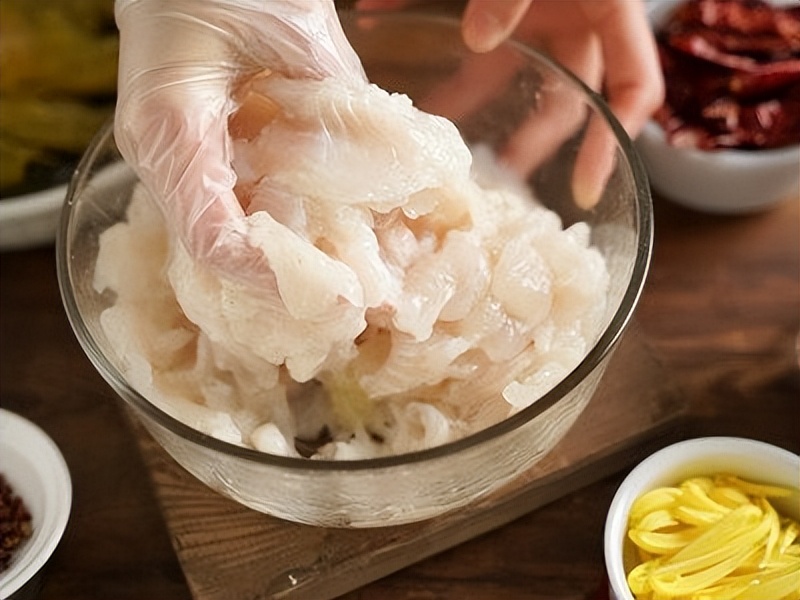 倒閉12000家！快餐酸菜魚剛盛行兩年，如今沒了下文？