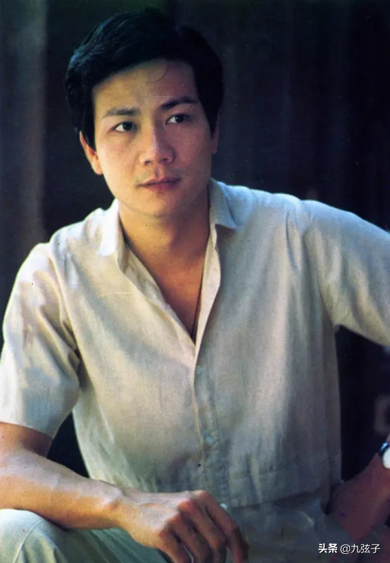 和苗可秀传绯闻，凭“香帅”和郑少秋打擂台，潘志文的一生很精彩