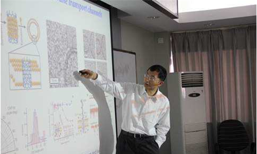 当代苏秦高华健：培养出20位海归博士，被美国纳入危险限制名单