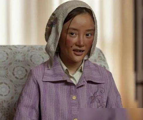 明星百年难得一见的滑稽照。真实的男神女神还不如镜子里的你