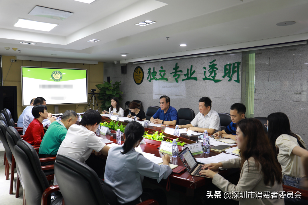 这个百人律师团，有点厉害惹人爱