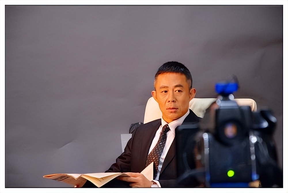 演员潘雨辰，失败的婚姻让我终身难忘，和女儿相依为命很幸福