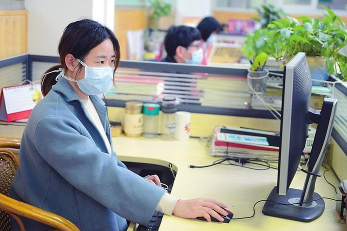 女生未来吃香的职业，公务员垫底老师没进前5，律师进入了前3强