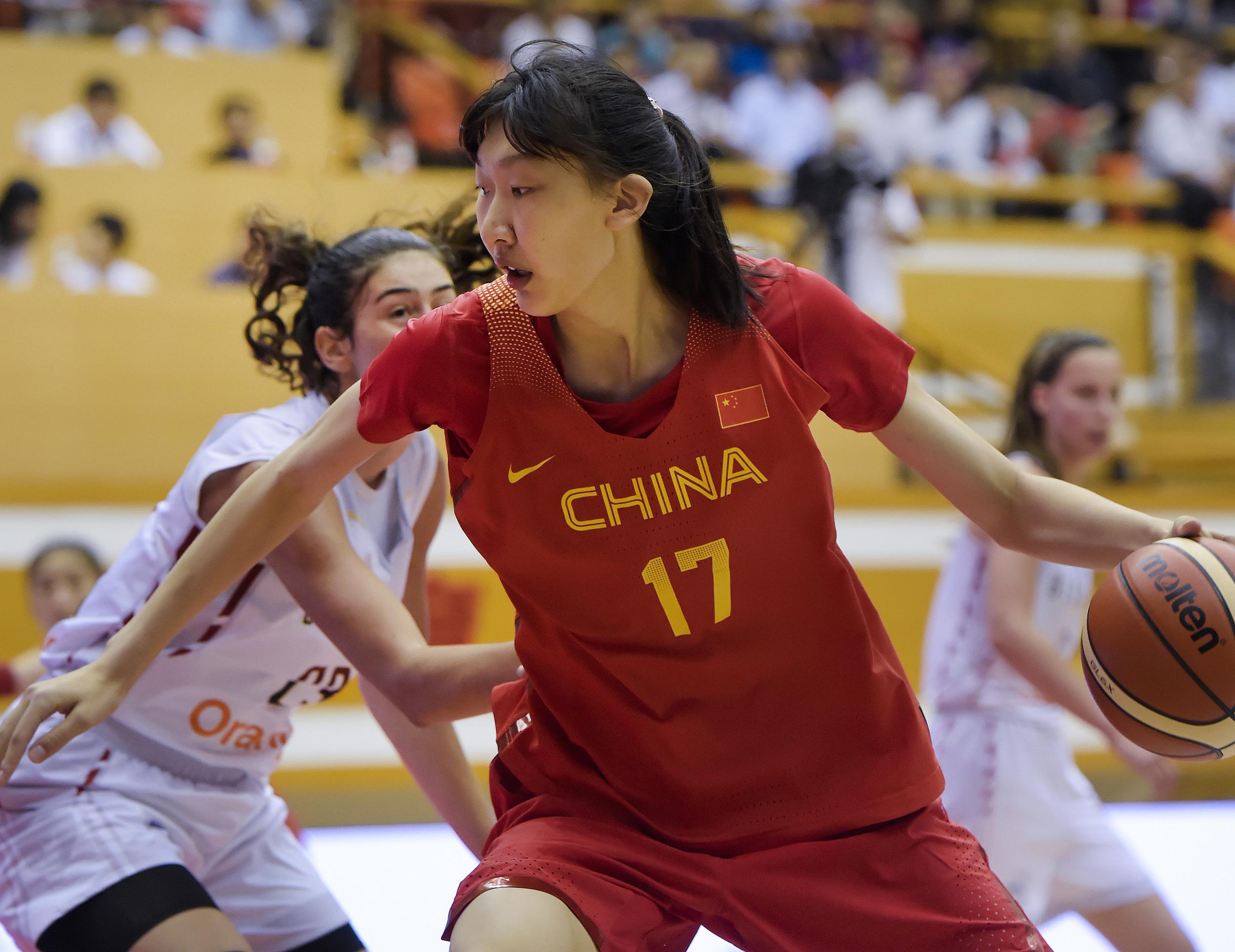 wnba中国第二人,女篮的超级内线韩旭,小将表现亮眼前途无量