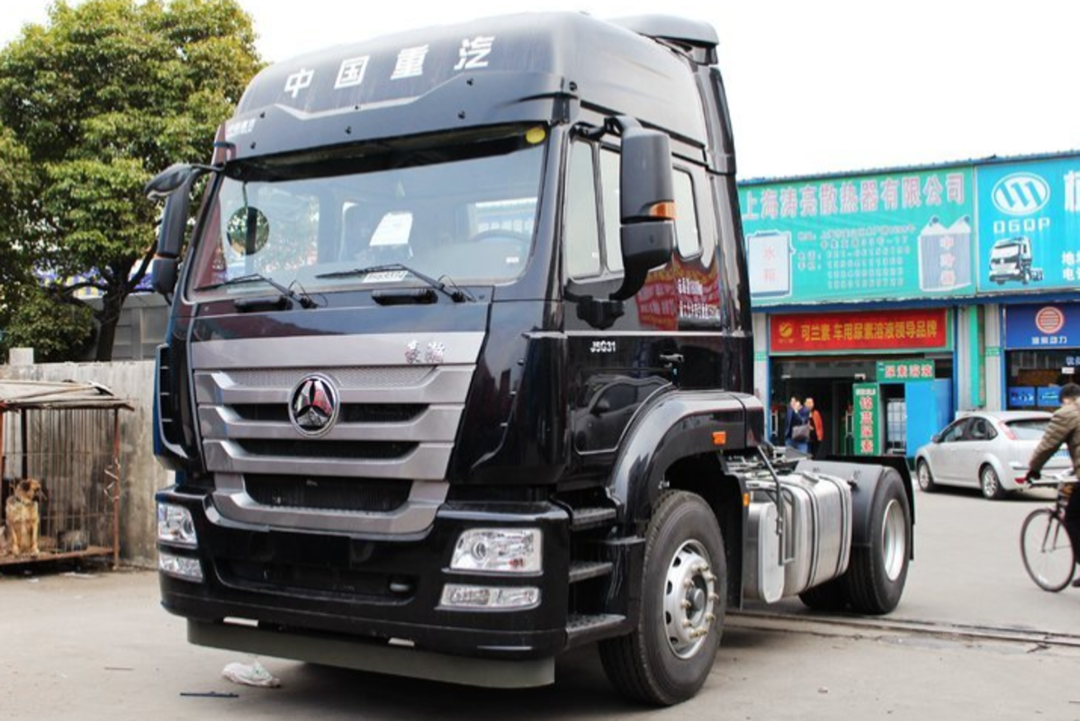 上汽红岩的"兄弟" 上海汇众/南汽凌野