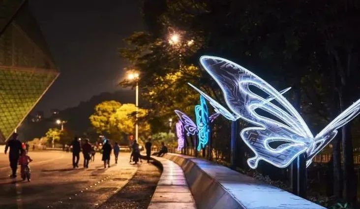 讓暗處點(diǎn)亮，讓亮光變?nèi)幔钲趯?duì)夜間城市的新表達(dá)