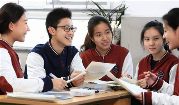 资深班主任坦言，高考是拉锯战，“后劲足”的往往是这一类学生