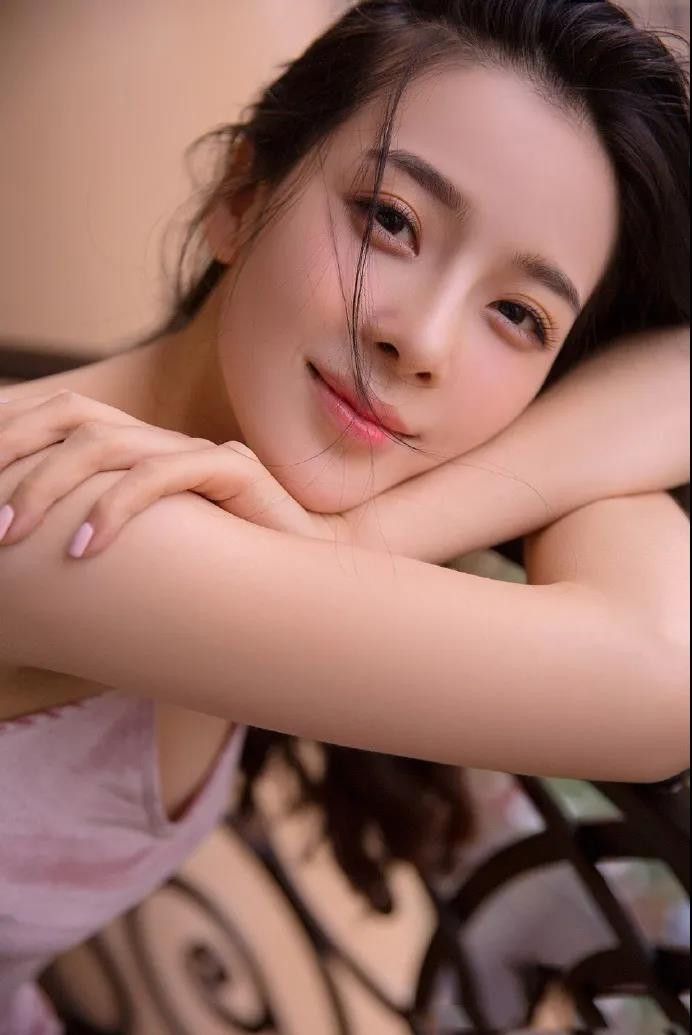 姓赵的女明星(31岁至今单身的女神美出新高度)