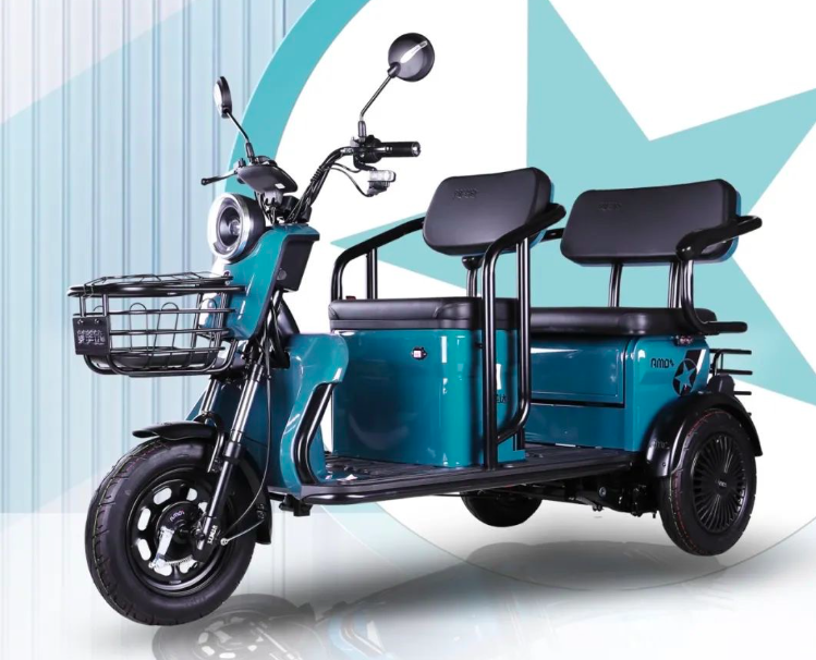电动三轮车多少钱一台2款四座电动三轮车来了
