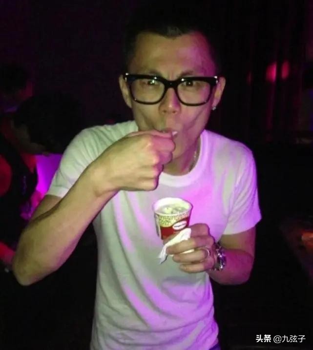 2006年，13分跑完二环，“车评人”陈震经历了怎样的蜕变？