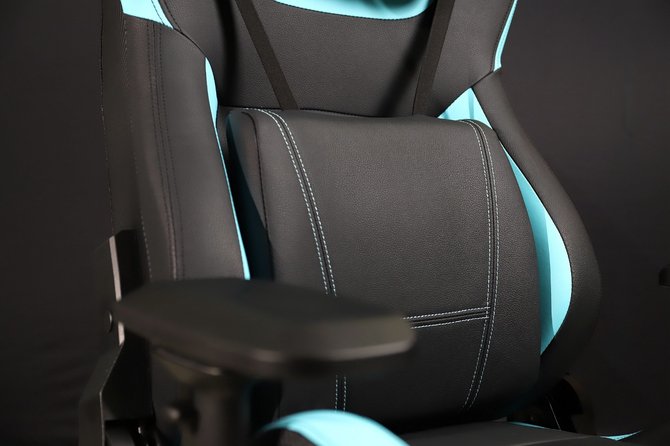 超纤耐磨PVC柔软皮革久坐不累，雷神电竞椅 E101评测