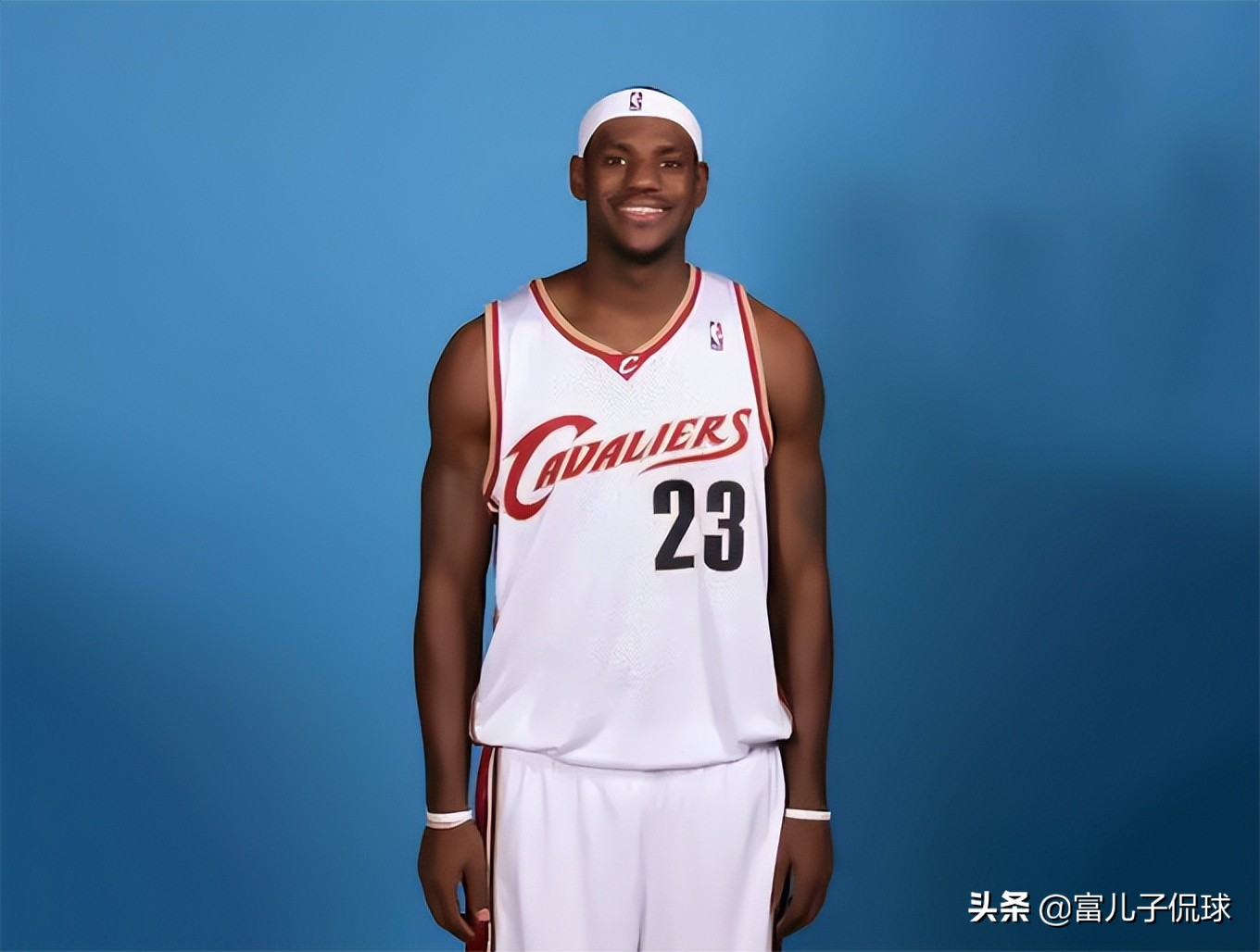 为什么看nba感觉人很少(如今的NBA，为何控卫“濒临灭绝”了？)