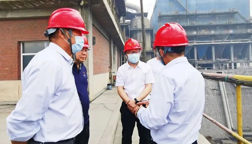 基新能源,稀贵金属,新型建材产业发展情况进行调研;在昆明川金诺化工