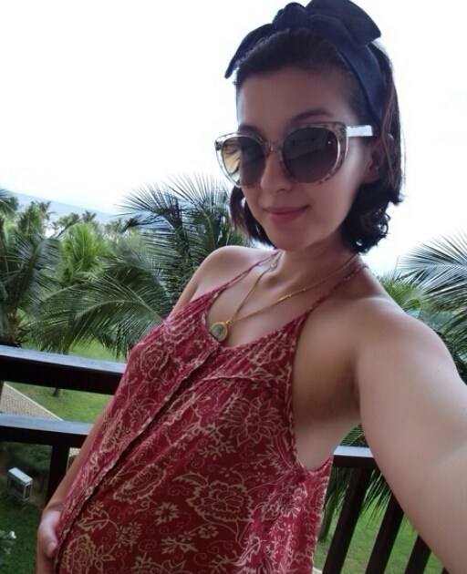 关喆的完美人生！当人民教师，娶葡萄牙老婆生三胎，妻子身份高贵