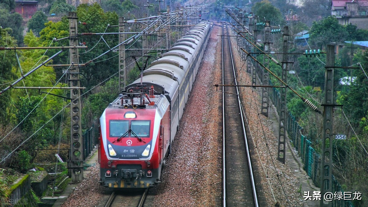 中国铁路-直达特快列车-本务机车运用交路详细汇总精编珍藏版