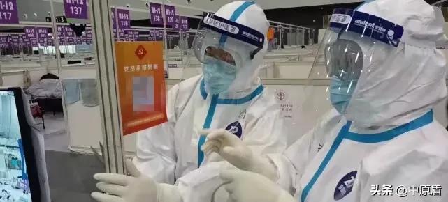 上海10天无症状感染者超4万，怎么治 专家：不排除感染者居家隔离
