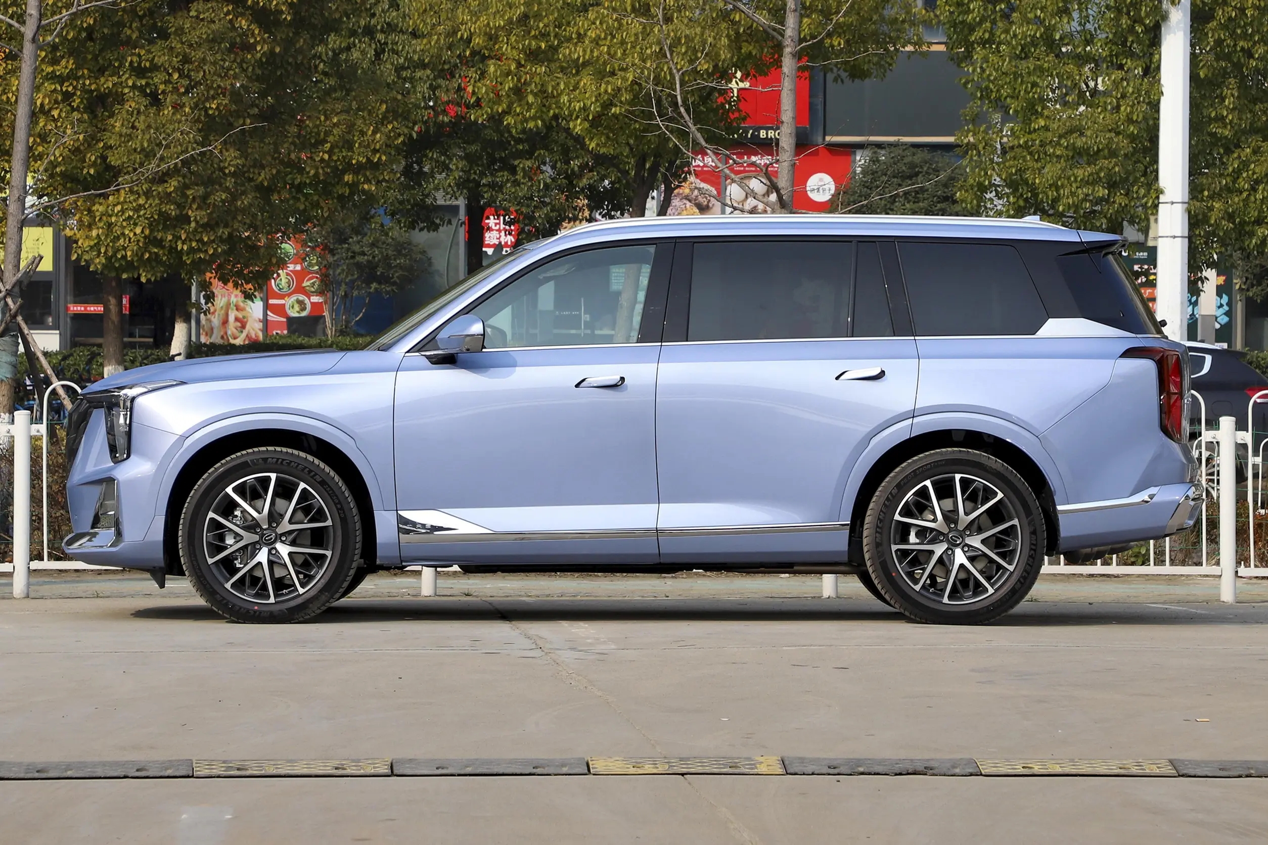 7座suv车型(推荐3款性价比最高的7座suv)