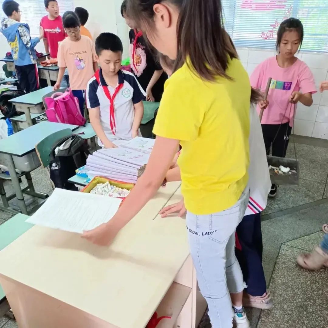 致敬最可爱的人——四川天府新区三星小学开展劳动实践周系列活动