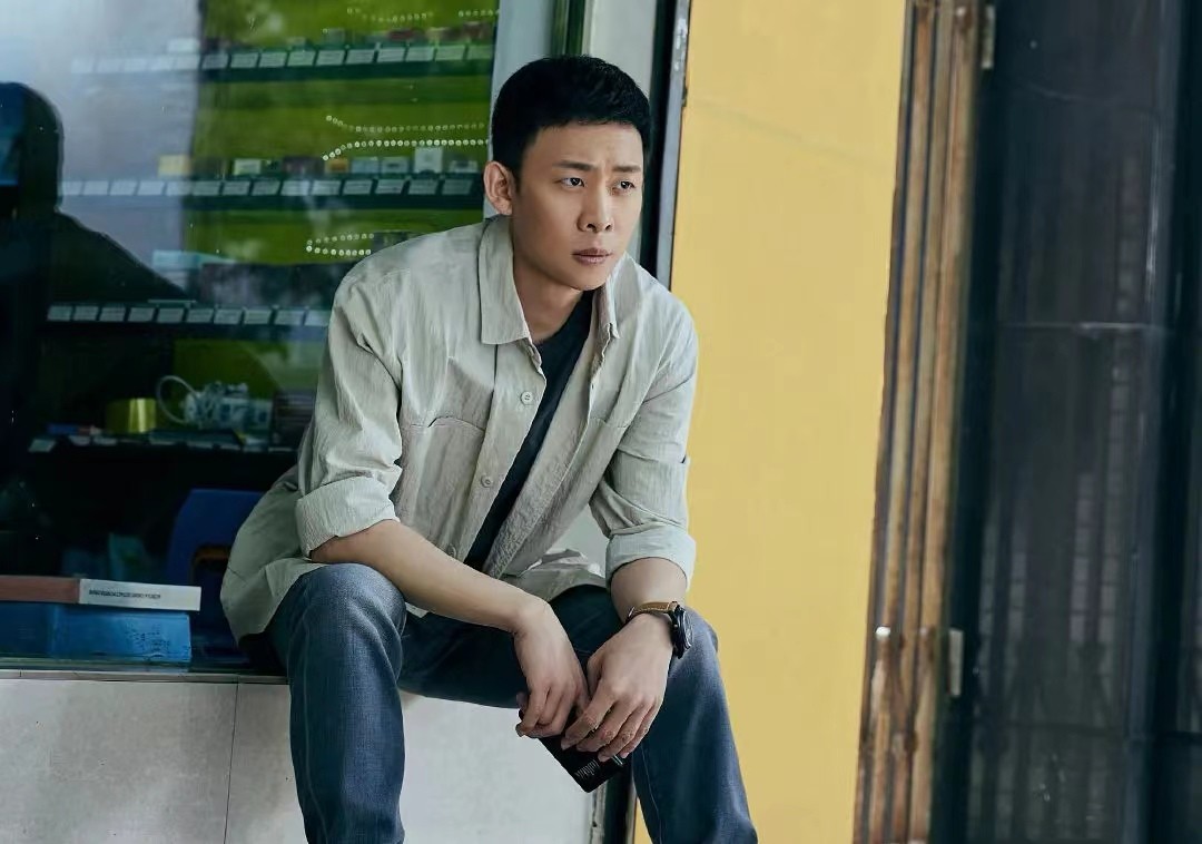 电视剧评分前十，悬疑剧占了5部，《人世间》不是第一