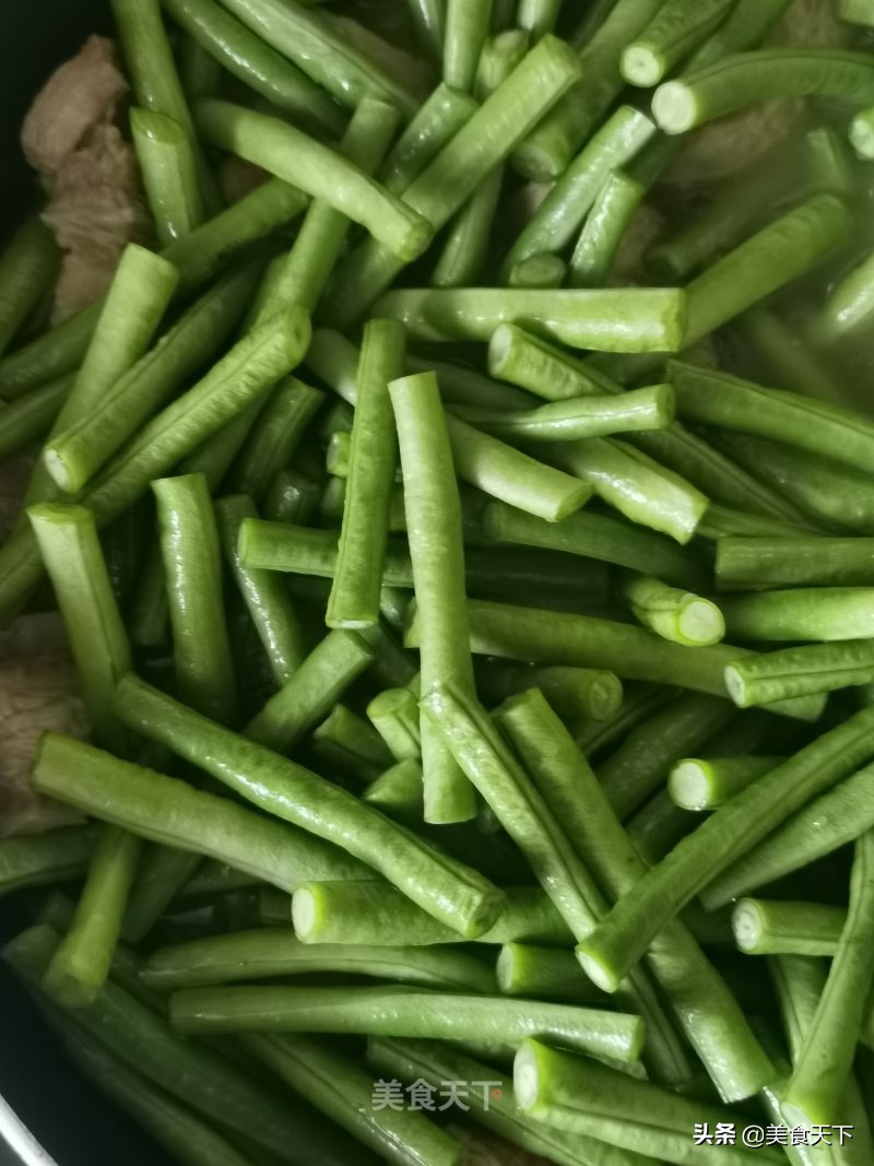 家常豇豆这样做，可以多吃好几碗饭！操作简单，喜欢你就试试吧