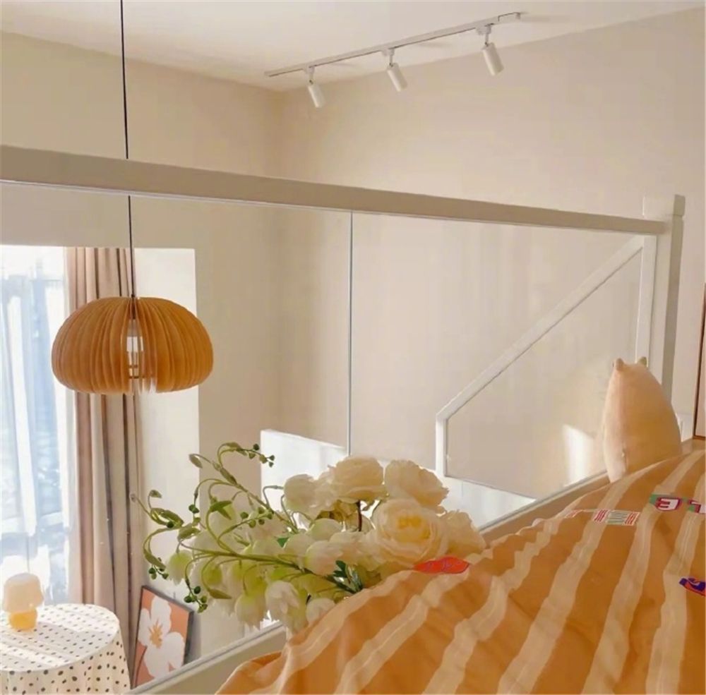 她为省钱买下23㎡LOFT，将巴掌大的蜗居，装修成超舒适的独居小家