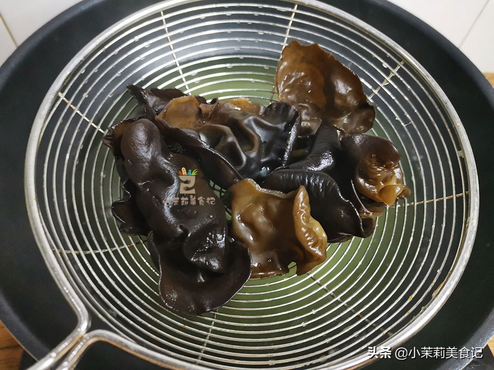 立夏后建議多吃&ldquo;苦&rdquo;，5菜1果換著做，開胃清心除煩，熱天不疰夏