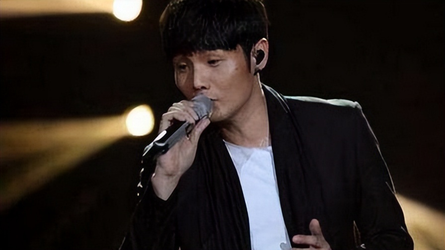 车祸、坠楼、遇海啸，10位死里逃生的明星，个个凤凰涅槃辉煌腾达