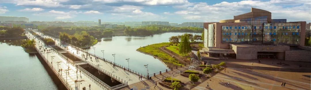 与时代同行，聚有志之士！四川大学：风雨百廿，与你共赴“一流”！