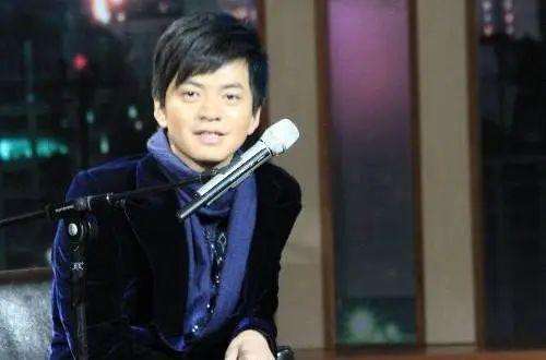 昔日华人偶像团鼻祖，如今却沦落乡镇走穴，水木年华为何落魄至此