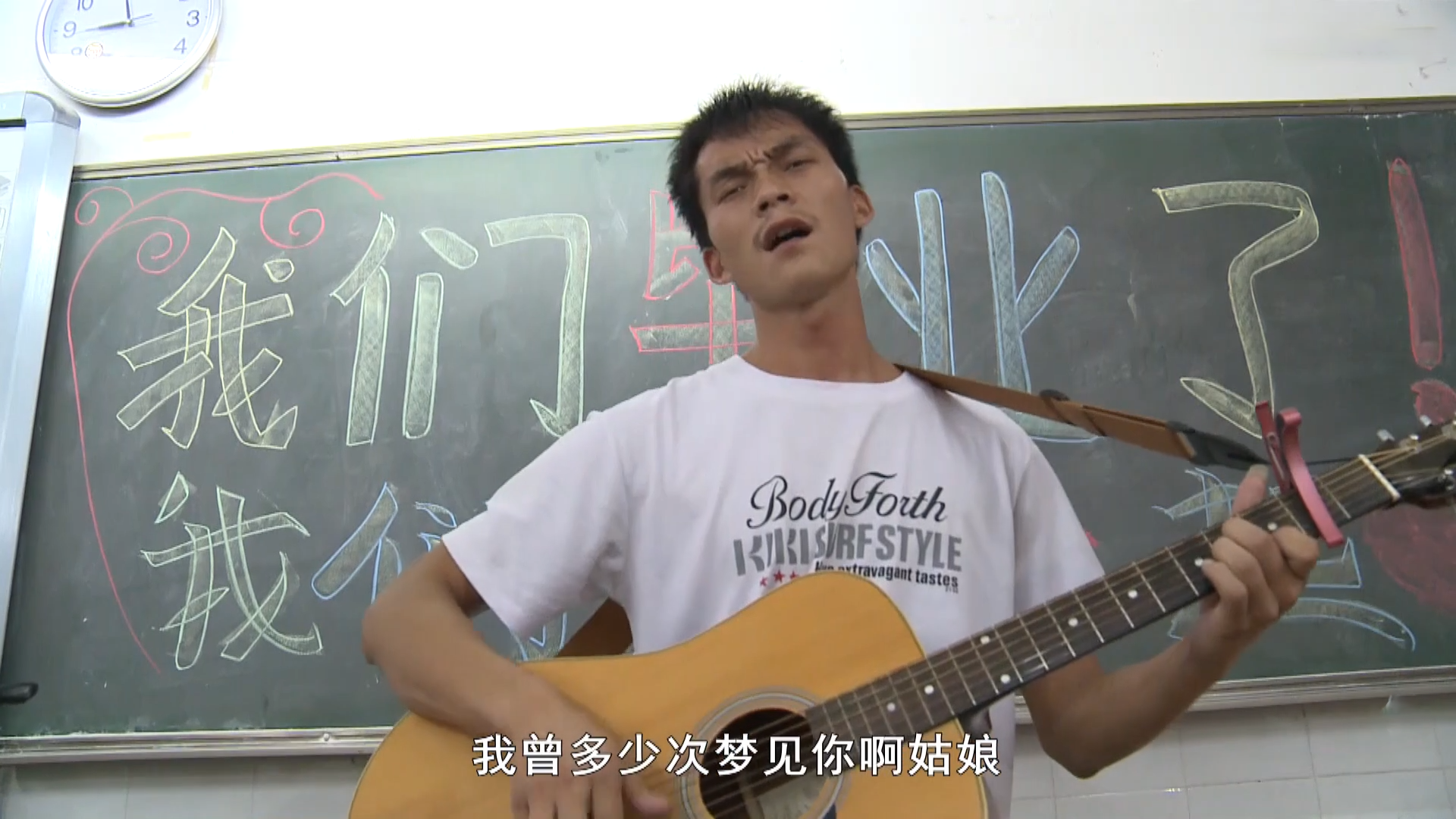 “高考钉子户”唐尚珺：复读12年只为上清华，33岁的他还要再战