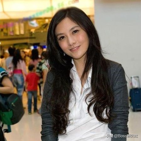 颜值最高的10位女富豪，人均身价286.2亿，看看啥叫真正的名媛