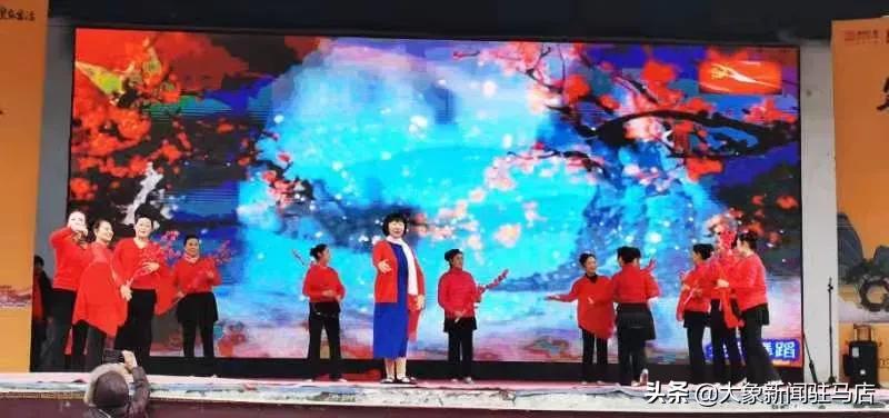 驻马店市纪念毛主席诞辰128周年文艺汇演在皇家驿站举行