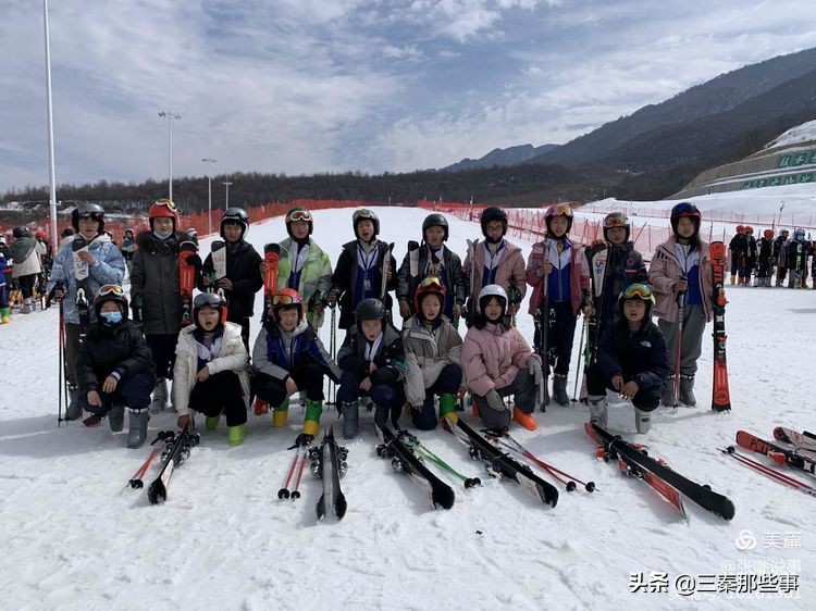 扶风县都有哪些奥运会体育项目(扶风县第二初中“走上冰雪•滑向冬奥”冰雪研学活动纪实)