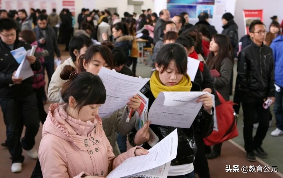 本科生与研究生差距有多大？大数据告诉你真相，网友：现实很残酷