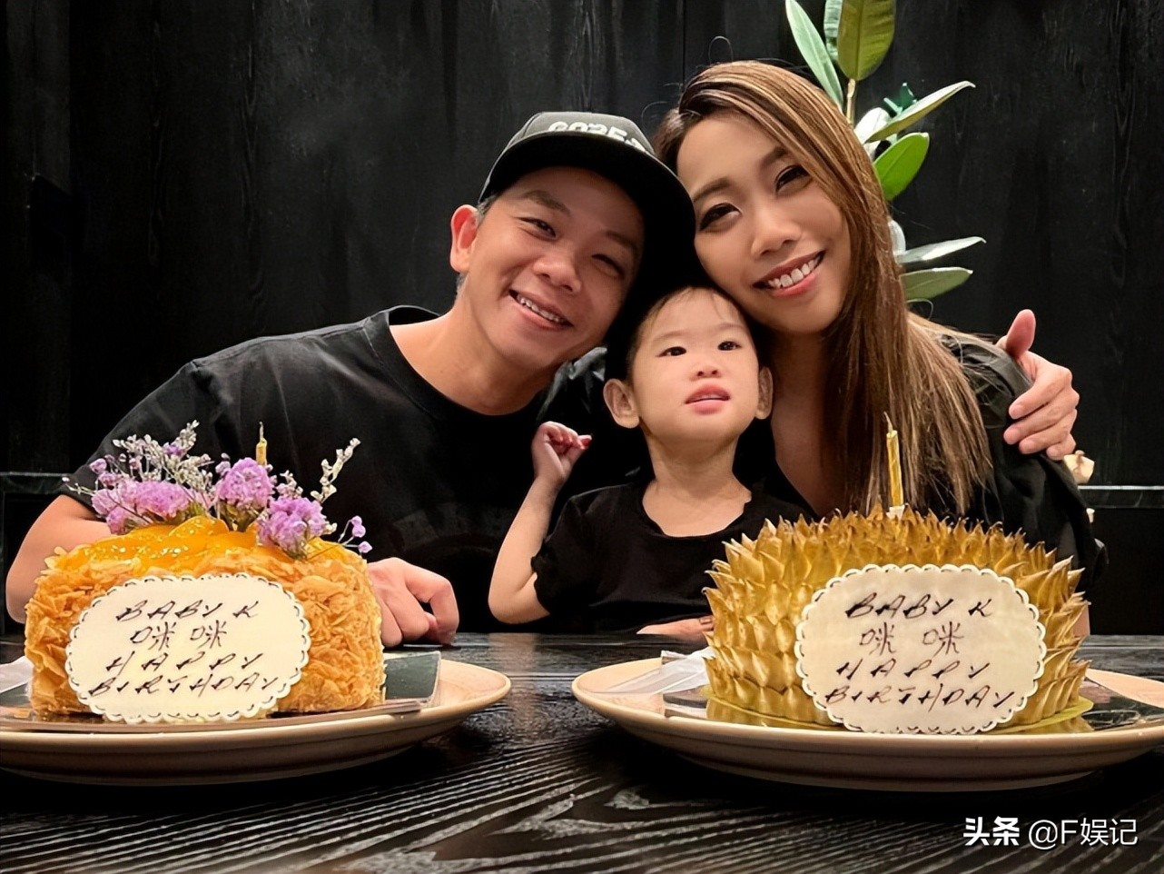 TVB男艺人林子善携太太家人为太太庆生 对待岳父岳母一样很孝顺