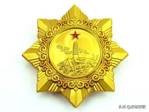 共和国勋章材质(55年授衔时八一勋章,独立自由勋章及解放勋章,哪个