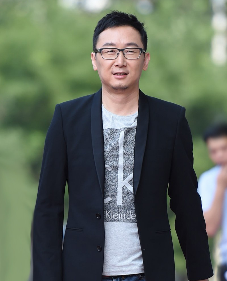 胡蝶：嫁导演陆川7年生2娃，独自产检、长期分居，却过得很幸福